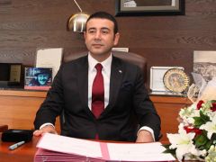 BEŞİKTAŞ’TA AKPOLAT DÖNEMİ