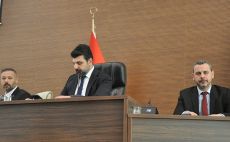 MECLİS’TE TACİZ KONUŞULDU, KOMİSYONLAR KAPIŞ KAPIŞ GİTTİ