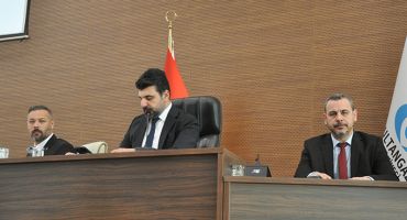 MECLİS’TE TACİZ KONUŞULDU, KOMİSYONLAR KAPIŞ KAPIŞ GİTTİ