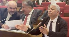 FATİH MECLİSİ’NDE CAMİYE GİTME TARTIŞMASI ÇIKTI